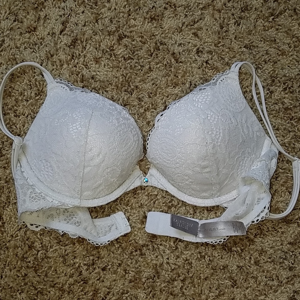 Victoria's Secret very sexy push-up bra